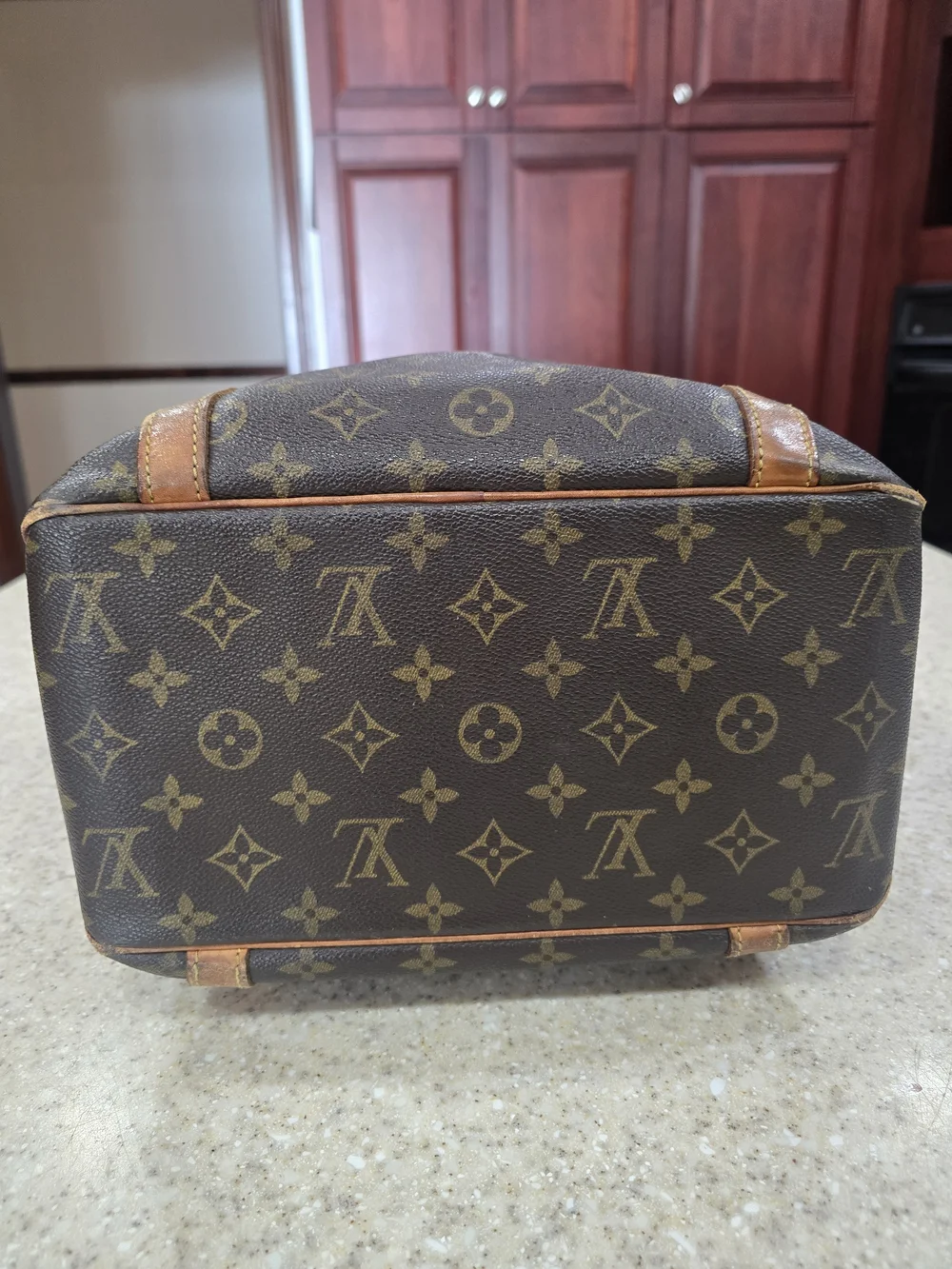 Louis Vuitton GM Monogram Canvas Tote